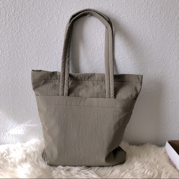 lululemon athletica Handbags - SOLD!!!Lululemon gym bag tote